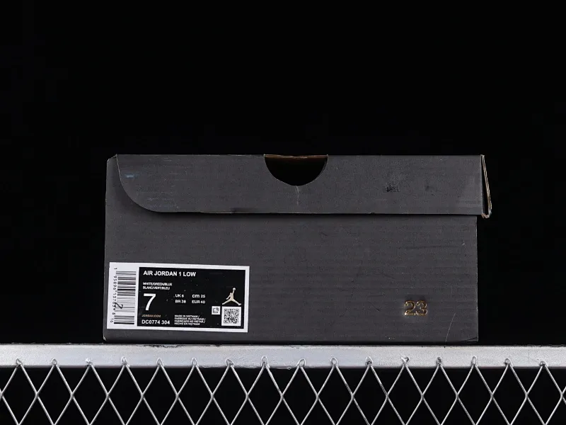 All categories Air Jordan Jordan series basketball shoes Air Jordan 1 Low Z version Air Jordan 1 Low "White Green" AJ1 Joe 1 white green low-top basketball shoes DC0774-304